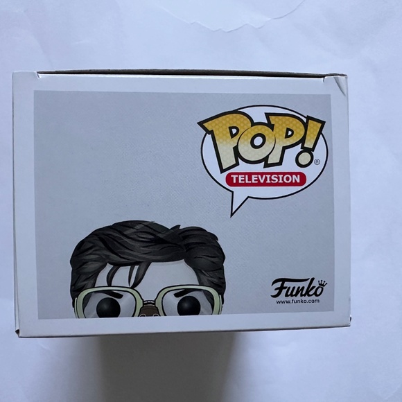Stranger Things Steve (with bandana) Hot Topic Exclusive Funko Pop - Picture 6 of 8